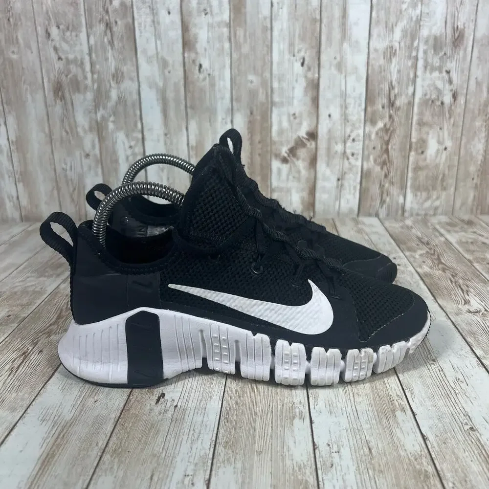 Nike Free Metcon 3 Training Running Shoes Women's sz 6.5 Black/White CJ6314 010